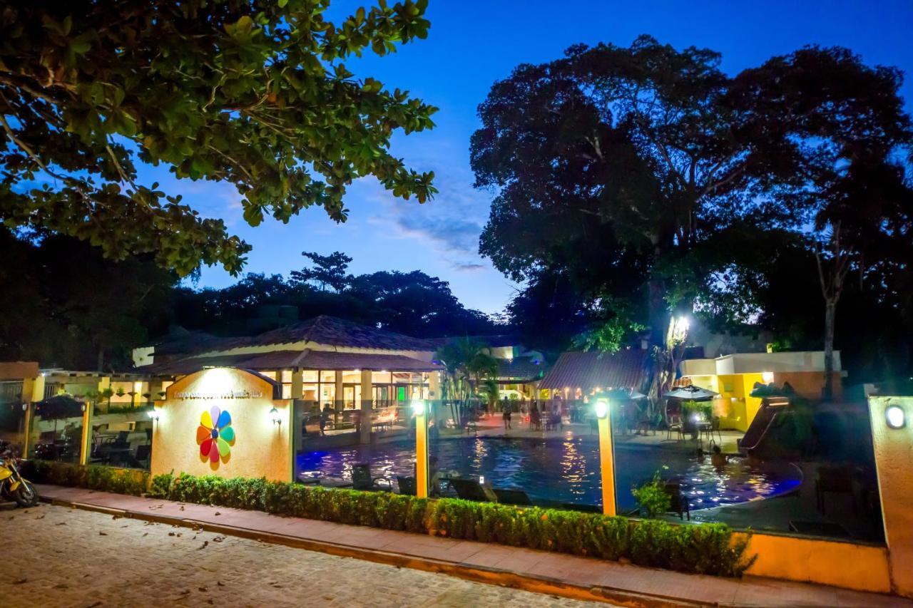 Floral Family Hotel Porto Seguro